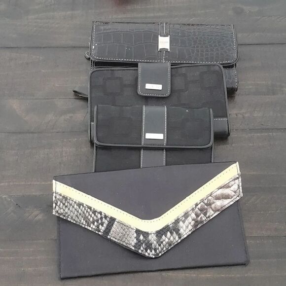 Nine West Other - Bundle of wallets good condition 3 Nine West one envelope wallet
